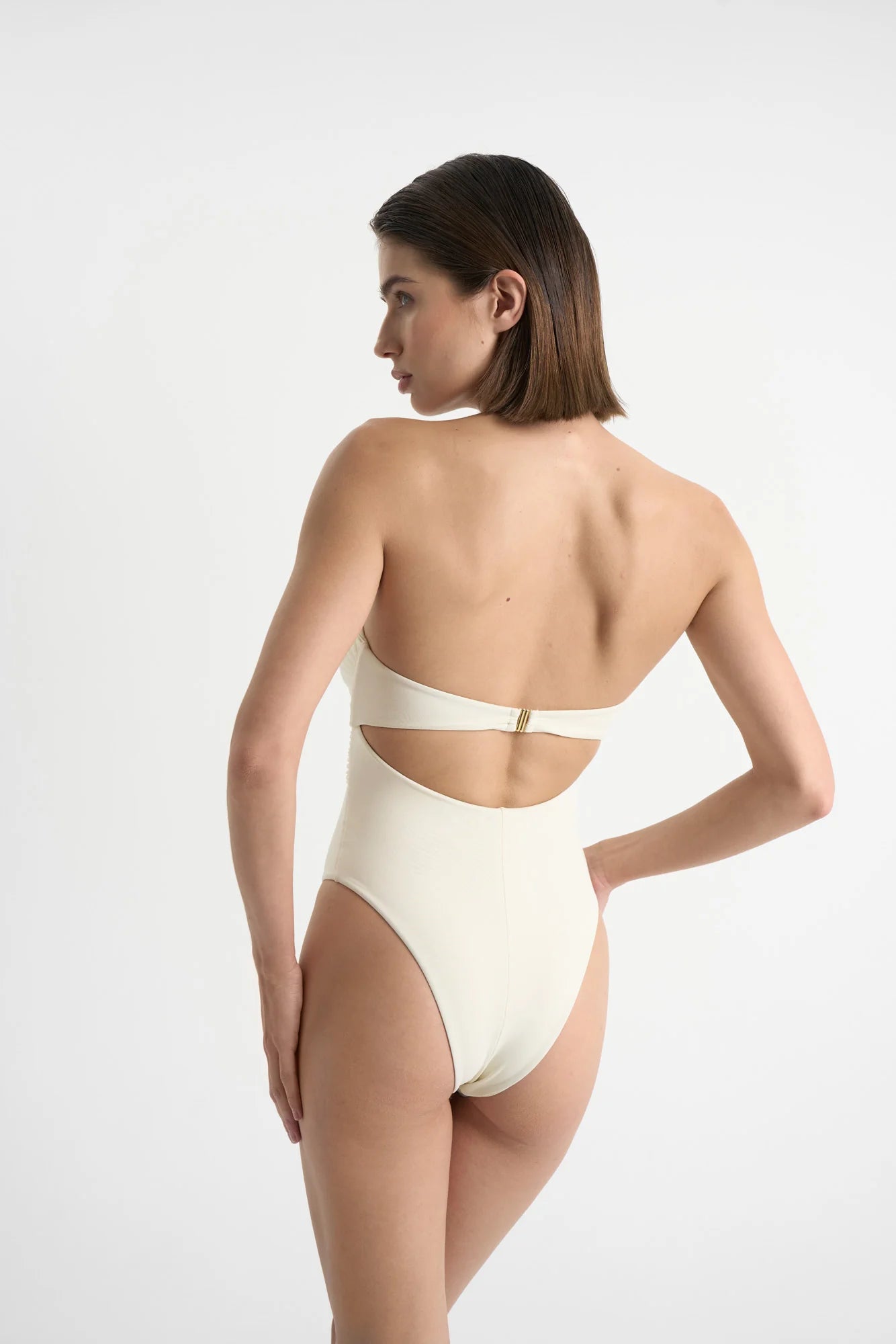 Hegra One Piece Ivory